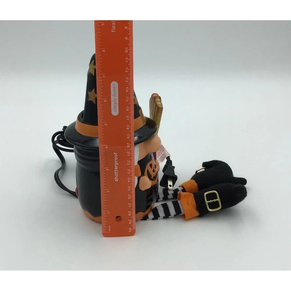 Scentsy Wicked Cute Halloween‎ Witch Gnome Wax Warmer Ceramic Shelf Sitter NEW